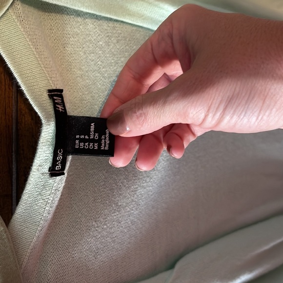 Lightweight cardigan bundle - Picture 2 of 3